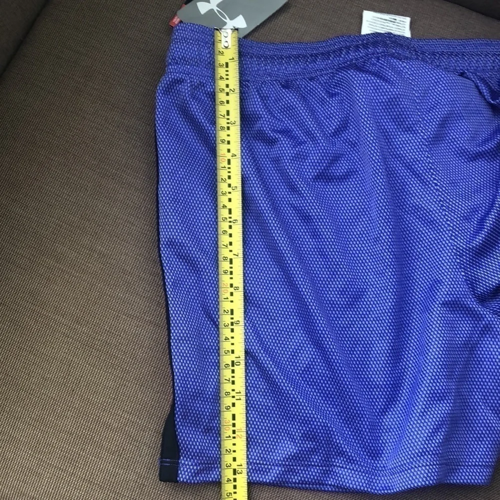 NWT Under Armour girls workout shorts hot pink black purple blue & white stripe
